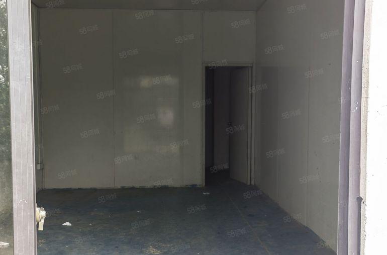 独门独院！空地超大！小金口原房东独门独院钢构800平低价出租