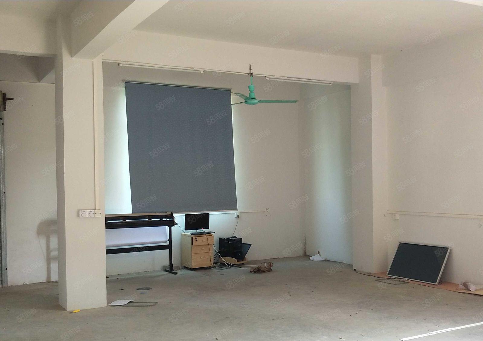 水口隆生大桥附近1楼230平米独院10元厂房出租