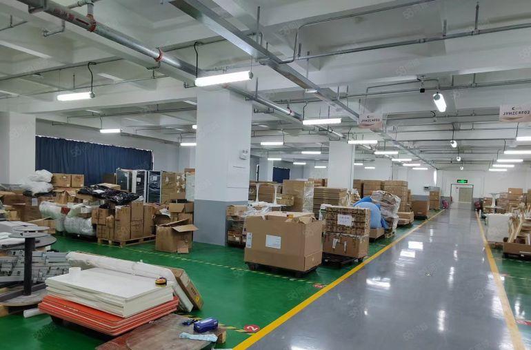 水口精装修电梯厂房三楼2000平方可分租600平方