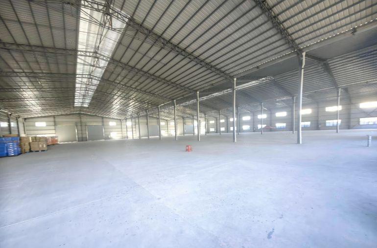 水口镇三环路3000平钢构厂房出租。层高9米，可分租。