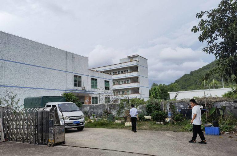 东江工业区独门独院两层5000平精装修厂房低价出租 可分租