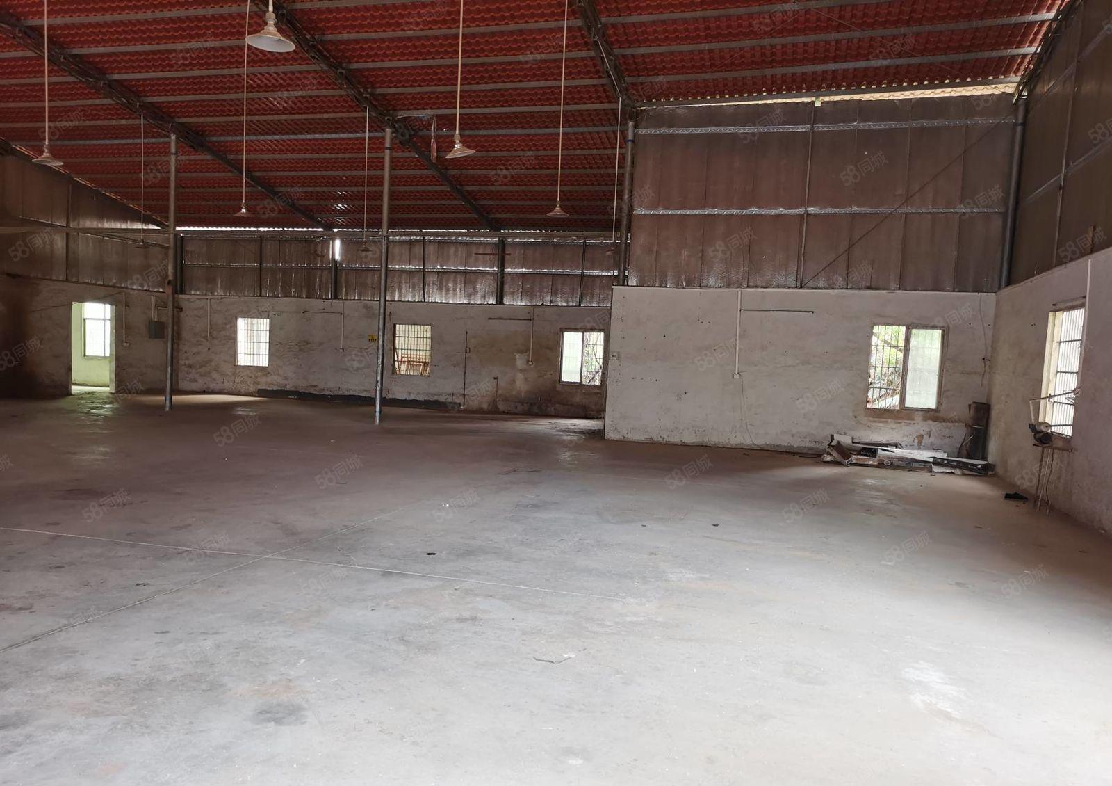 三新金山汽车城附近一楼530平方出租