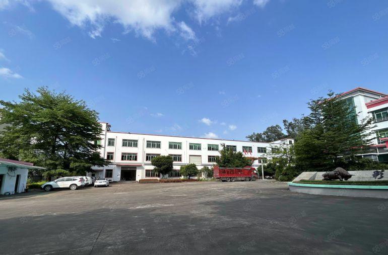 三栋原房东标准独院12000平现成装修办公室厂房低价出租