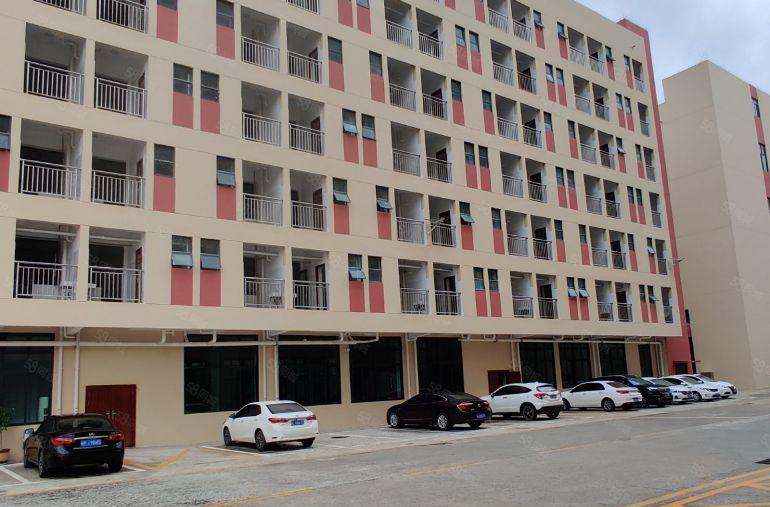 10低价租，惠城三栋园区红本厂房带装修一楼高度7米