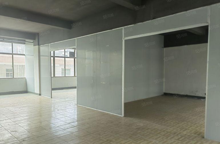 现成电商仓库！小金口原房东精装修厂房3600平低价出租9元平