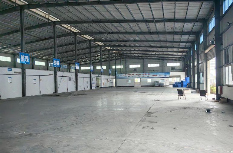 小金口3100平出租，层高9米，现成装修，原房东实际面积，