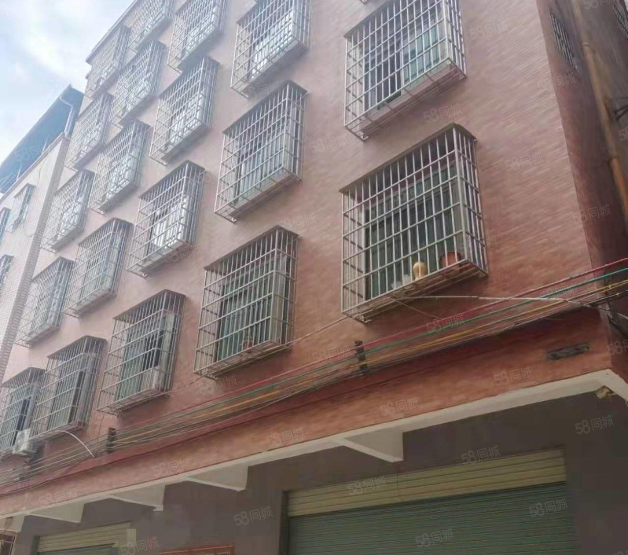 南部新城三栋市场 旁边整栋2至6层装修好招租 做好27套一房