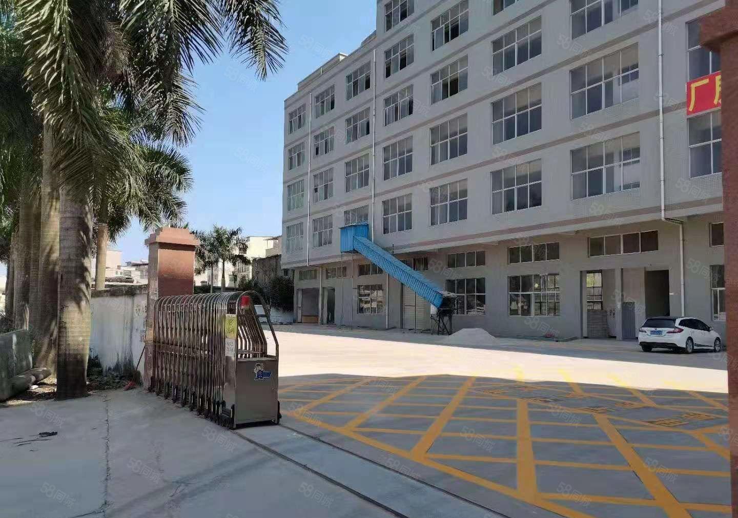 小金四角楼金龙大道工业园一楼2380平方重工业厂房出租