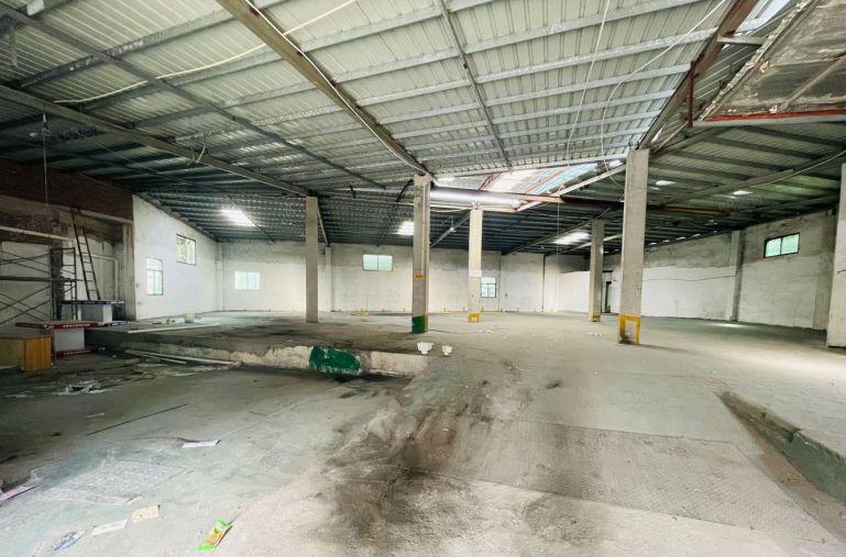 水口900平方厂房仓库出租，可以进拖头，高5米