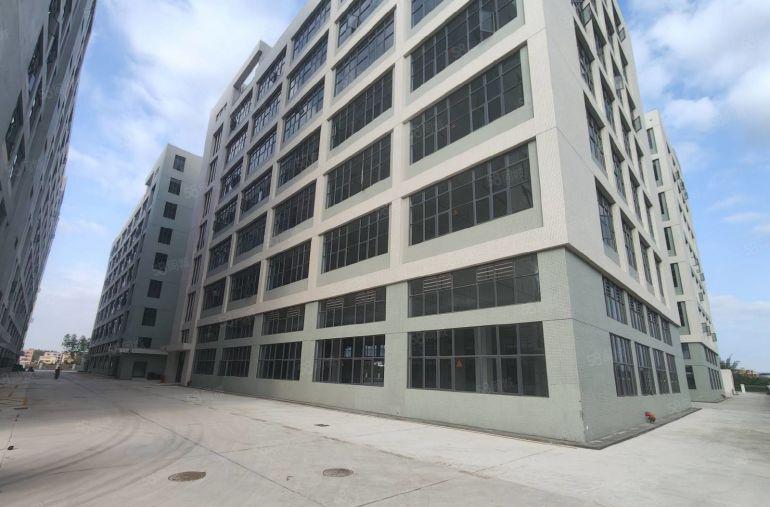 10元马安新乐原房东全新厂房1300平，全新地坪漆，两部电梯