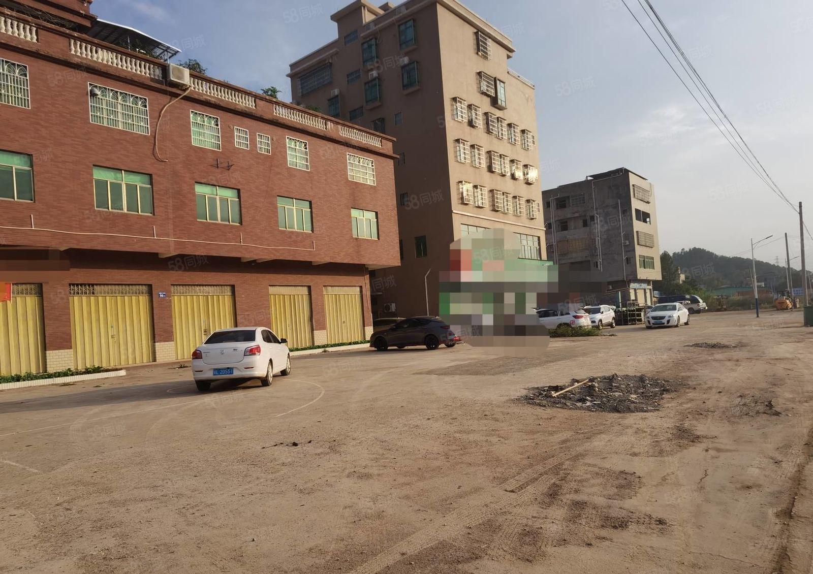 小金口兴隆街1250平，靠路边，形象好，租金实惠