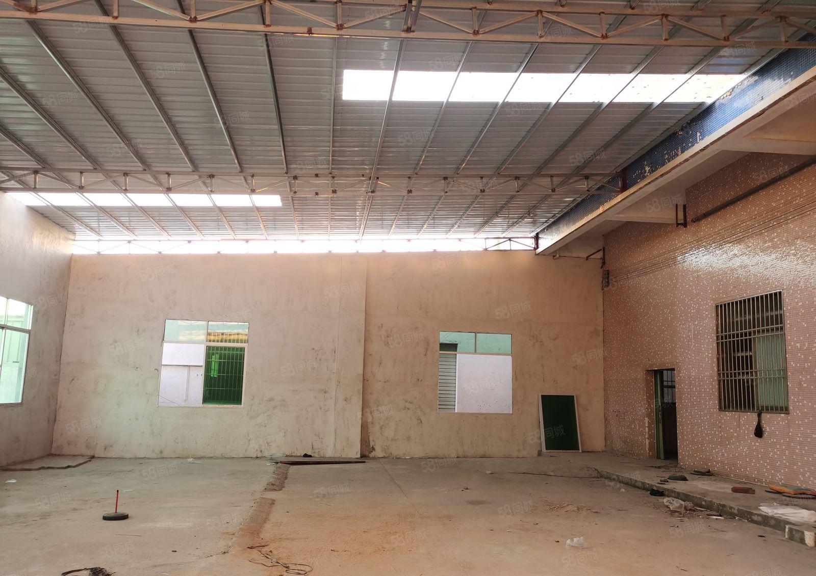 小金口柏岗业主直租独院三层厂房3200平米