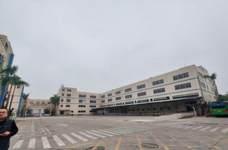 小金口原房东红本厂房实际面积出租6元.6元园区空地大可分租