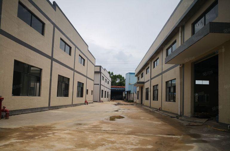 水口中心地段   全新钢结构厂房8000平米出租，滴水8米~