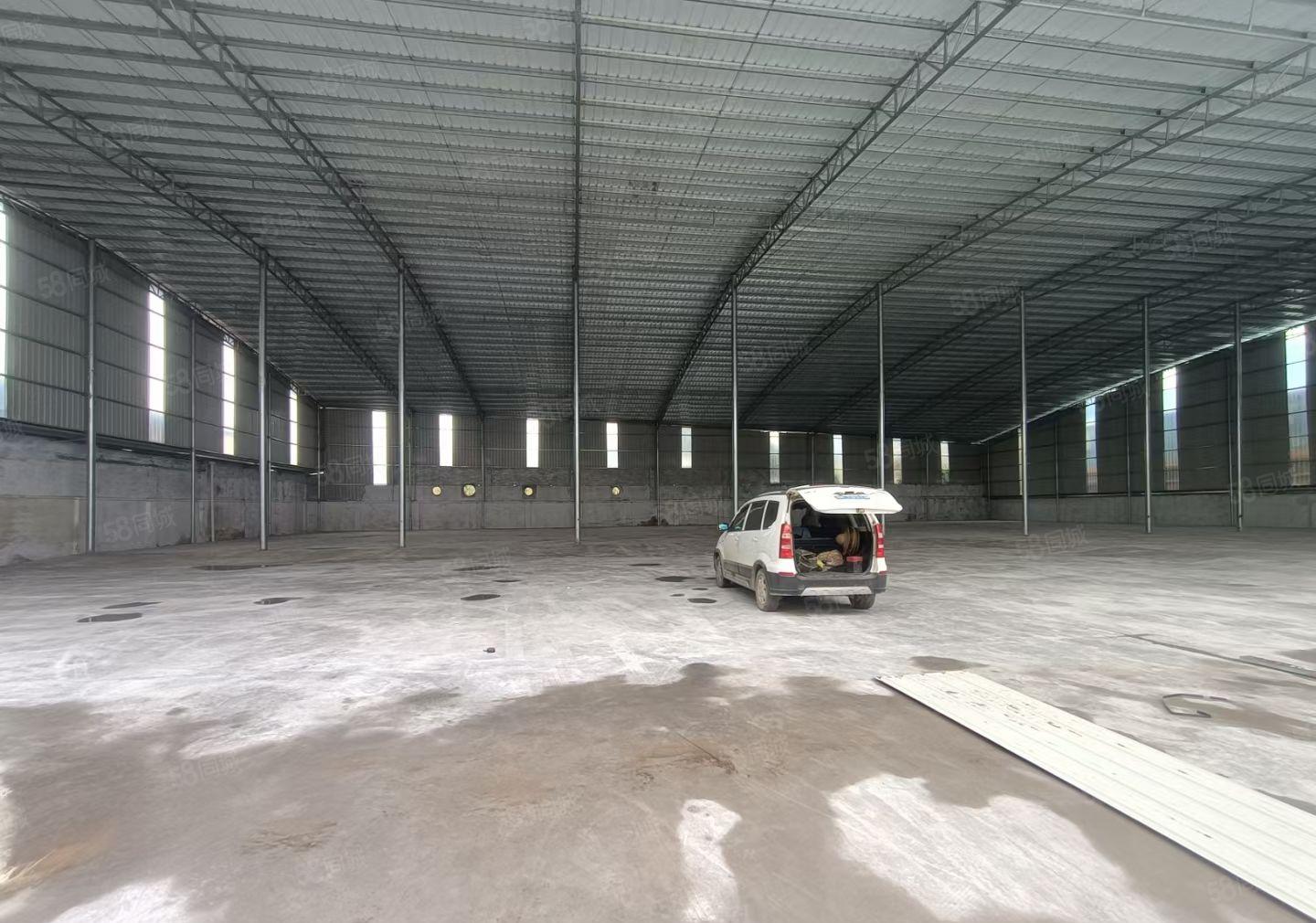 惠州市下角 独院单一层全新4280平钢构厂房出租滴水9米