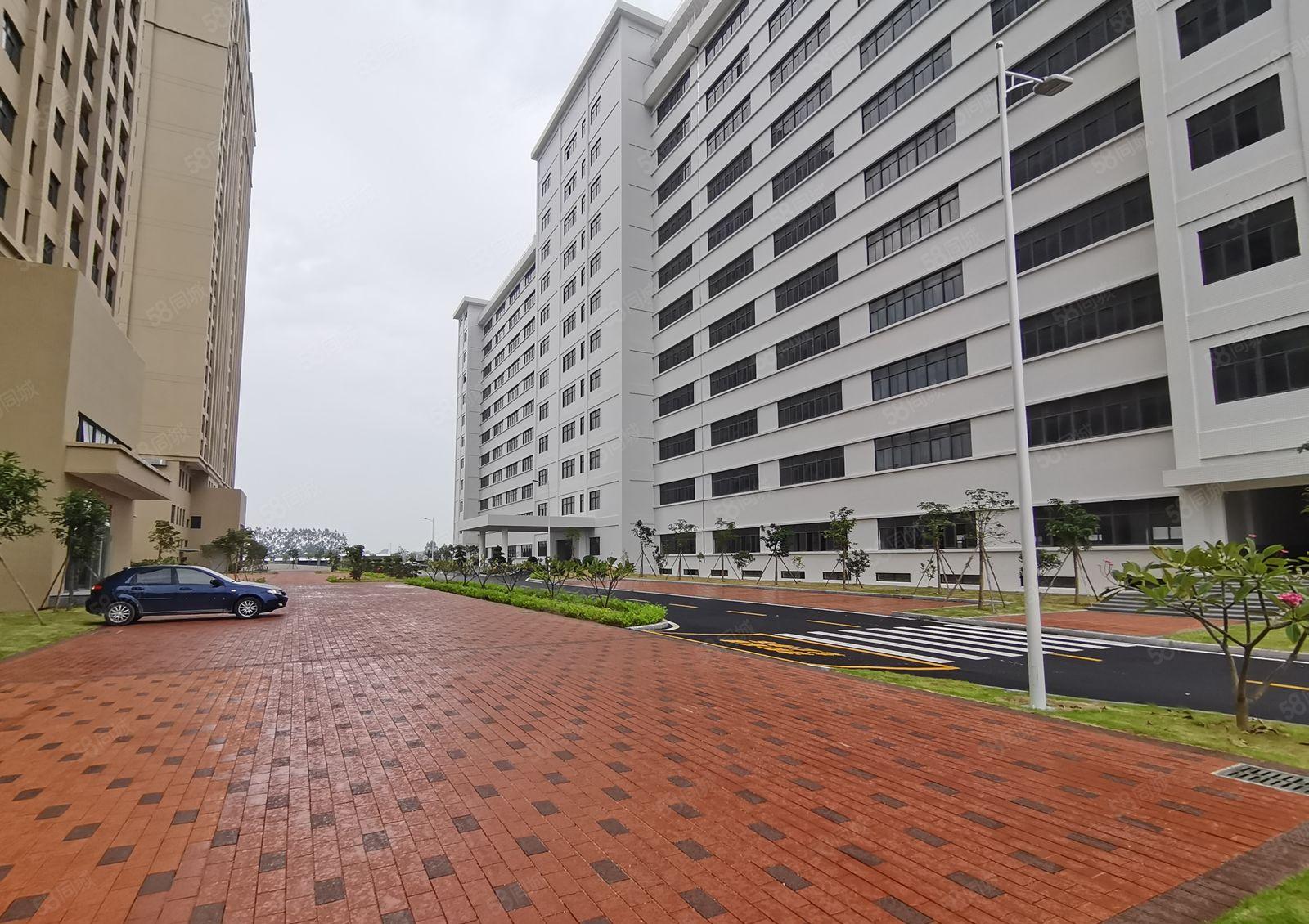 200平起租小金口工业区原房东独门独院5000平厂房出租