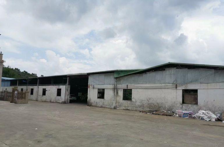 三栋新出 独院单一层2500平方钢构租金15 空地3000平