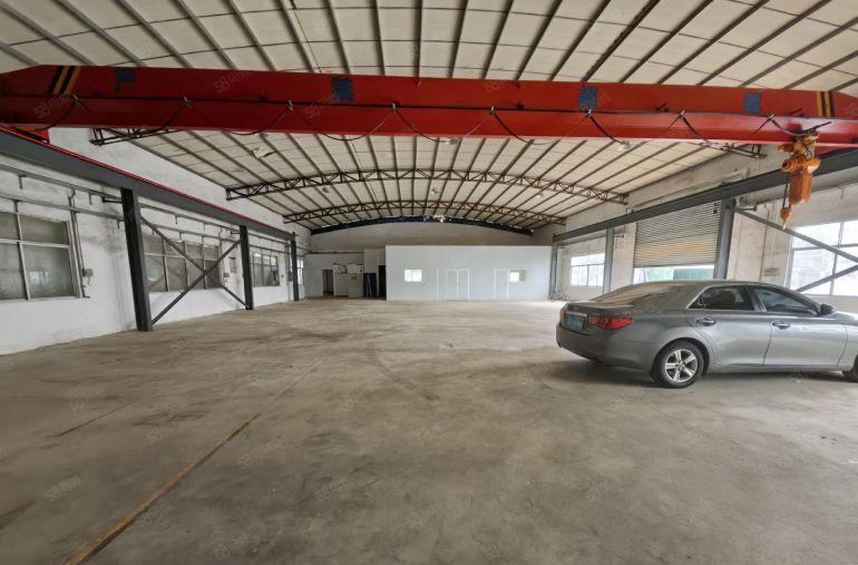 水口800平钢构小独院带现成航车低价出租原房东实际面积出租