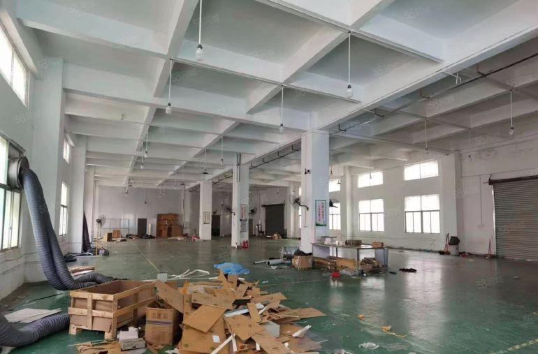 水口湖滨公园 园区独栋三层4500平标准厂房出租 租金14