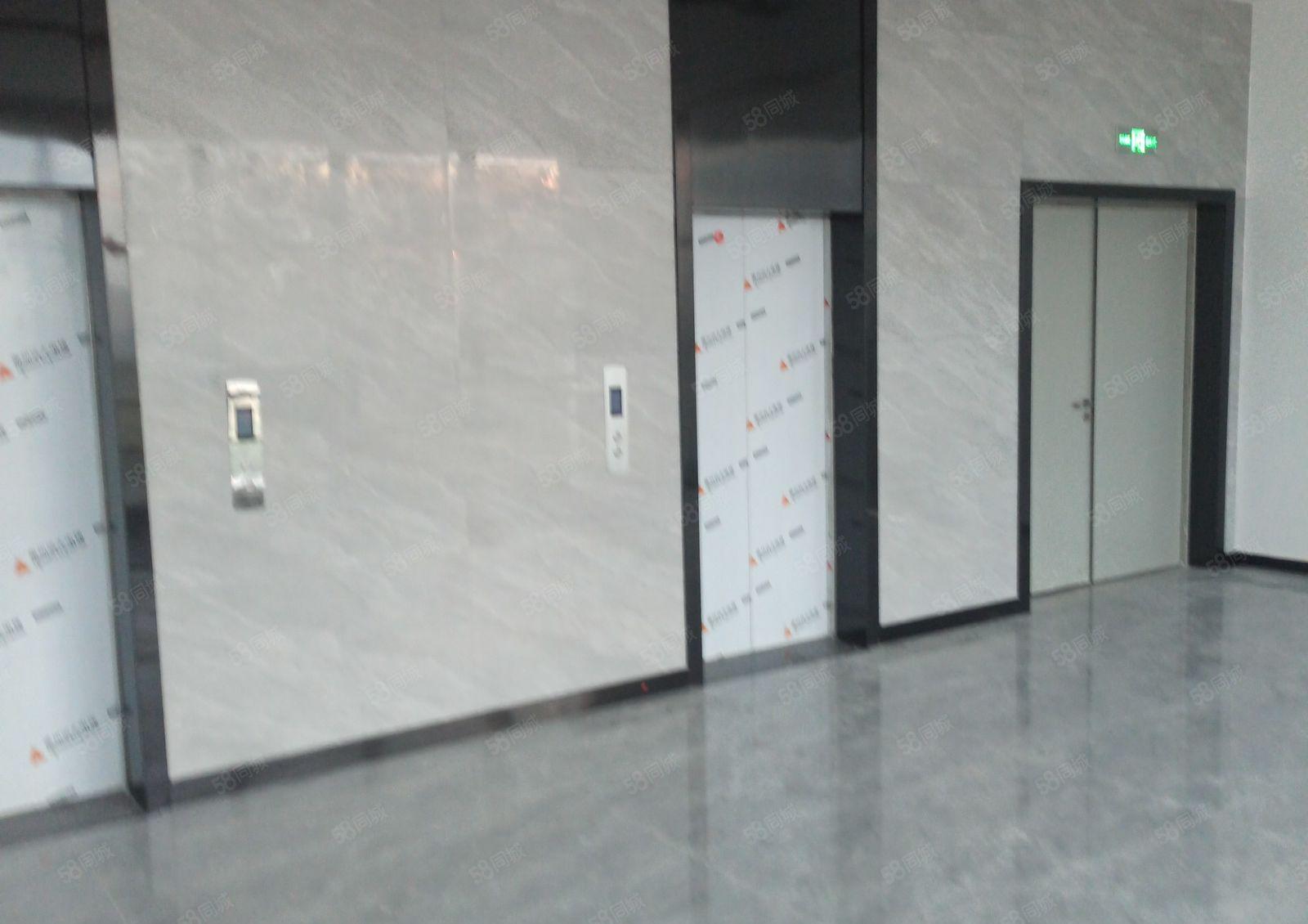 小金口单层6600平方4台货梯带货台可分租一半可以做好地坪漆