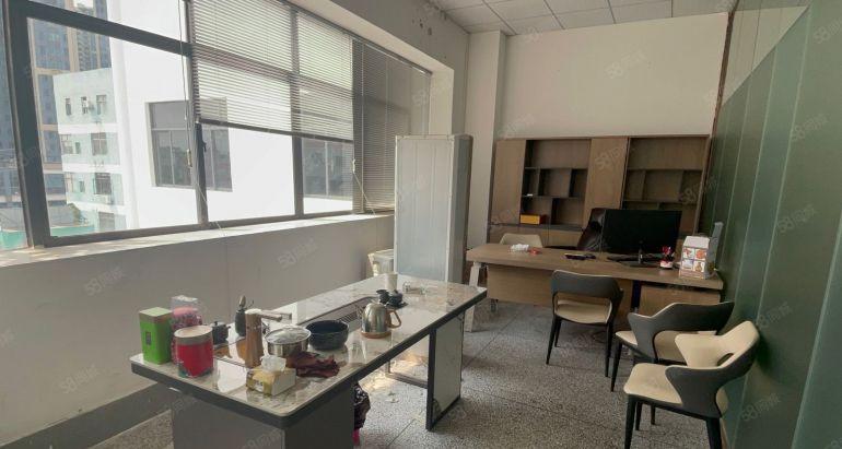 水口100平方办公室出租有客梯隔好会议室