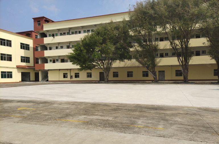 马安楼上2000平方原房东仓库厂房出租500平方起分租