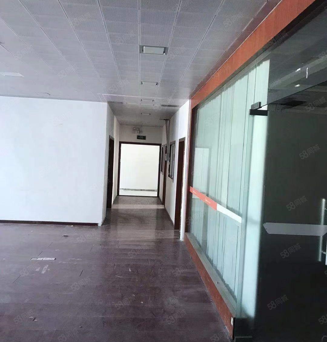 水口湖滨花园式红本厂房1560平米带装修 周边配套完善