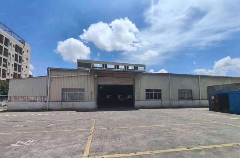 马安独门独院钢结构4000平米出租，现成装修，空地大