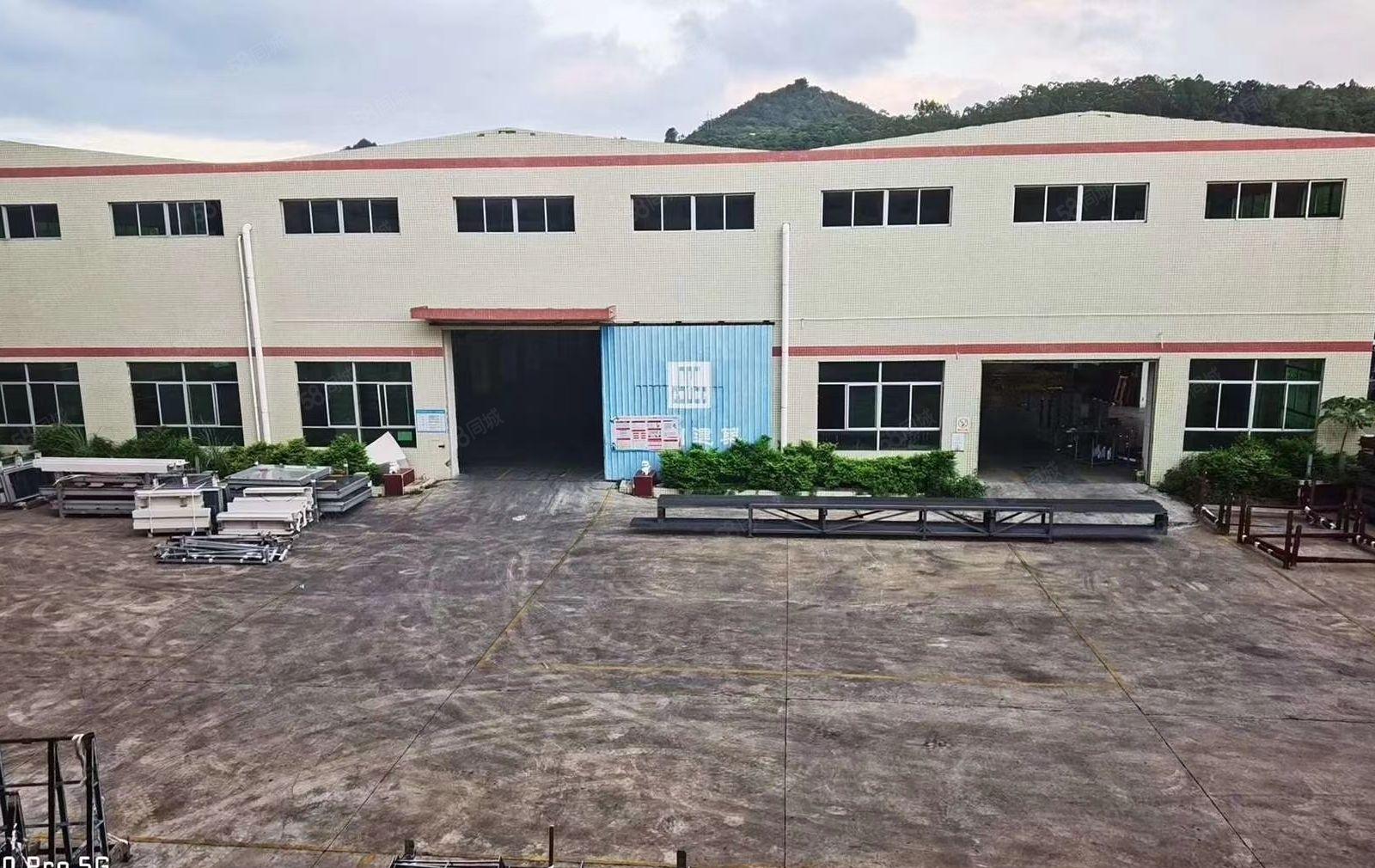 原房东红本钢构3200平方出租，无公摊电费不赚差价