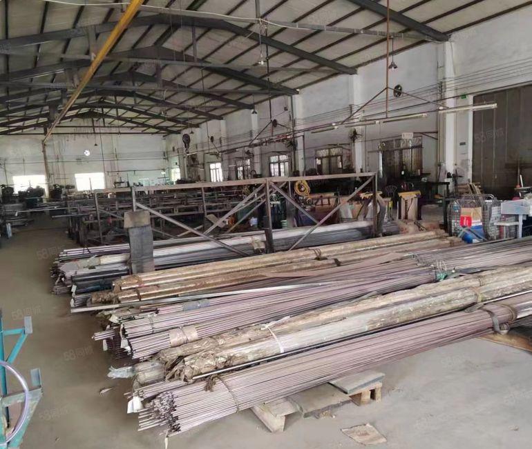 小金口原房东实际面积低价出租滴水8米国道边上适合各行业带行车