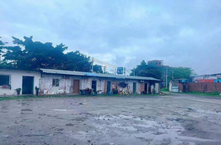 小金口独院铁皮厂房出租周围无居民大车方便进车原房东实量