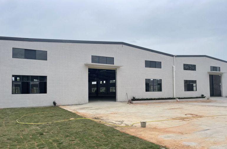 小金口新原房东独院钢构3000平 空地大好进大车 无行业限制