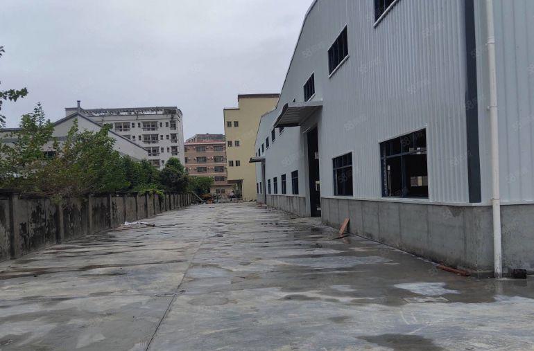 水口岭头工业区 一楼1900平红本钢构厂房滴水8米 17元