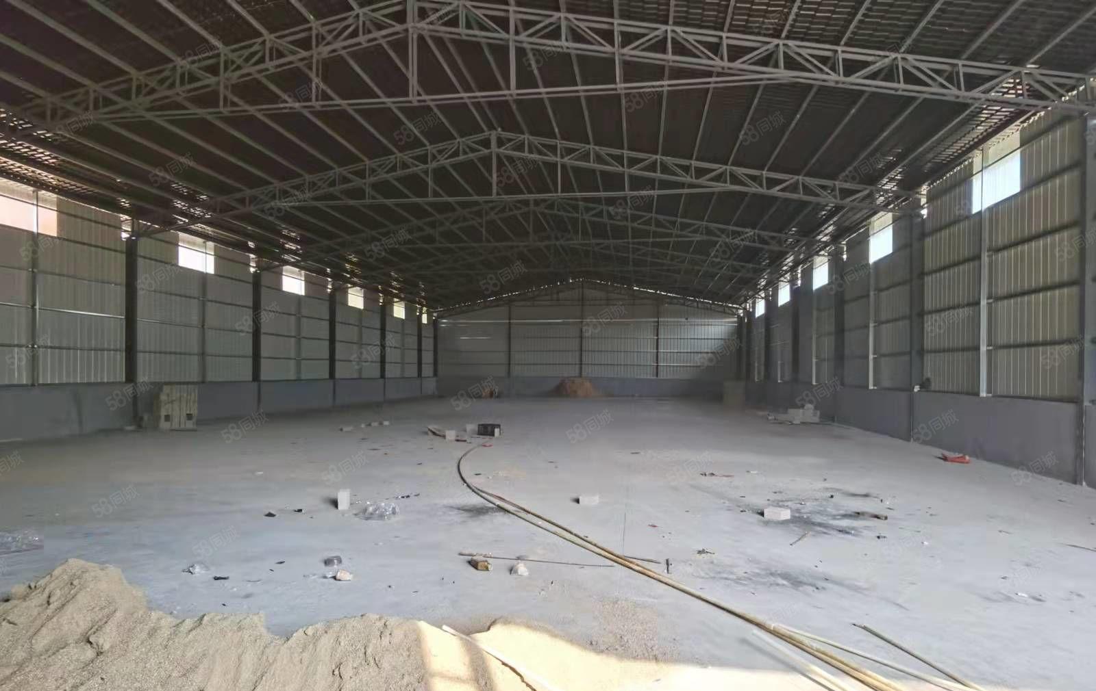 马安镇 独院全新1000平方钢构厂房仓库出租 租金14元