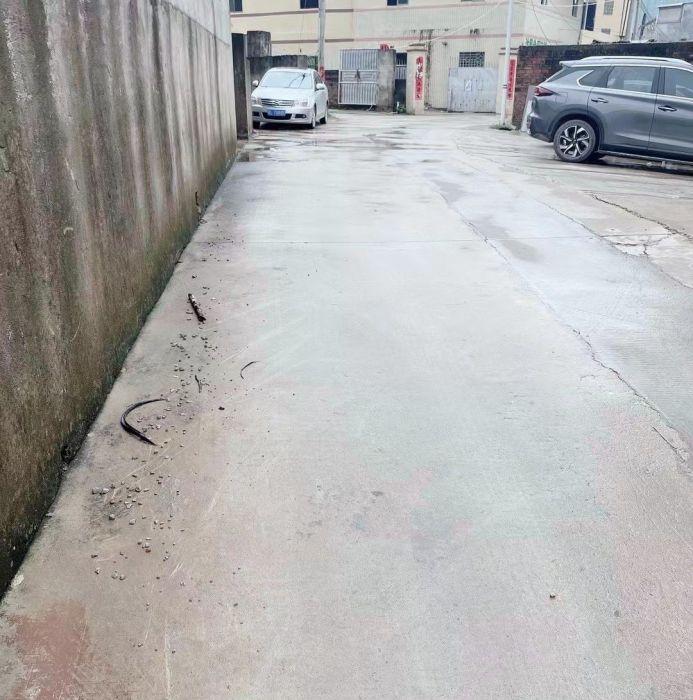 江北金石二路斌城物流园附近独立门院500平方厂房出租！