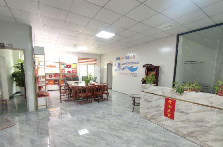 新出低价惠城水口楼上带装修厂房出租1500平方办公仓库