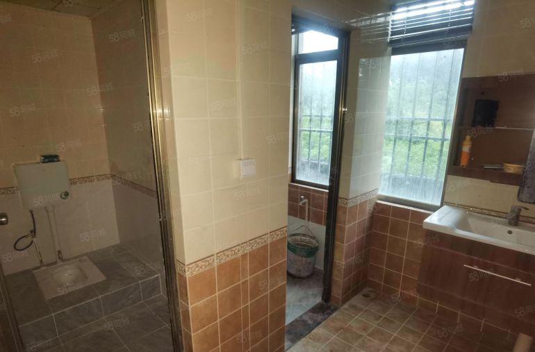 淡水独门独院一楼600平电商办公仓库，带全屋空调，现成办公室