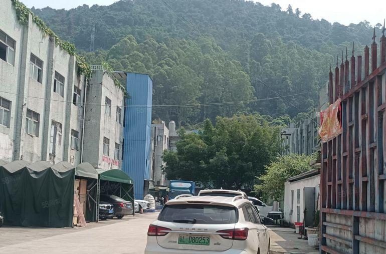 （自带工艺品喷油环评）新圩205边红本标准厂房楼上1000平