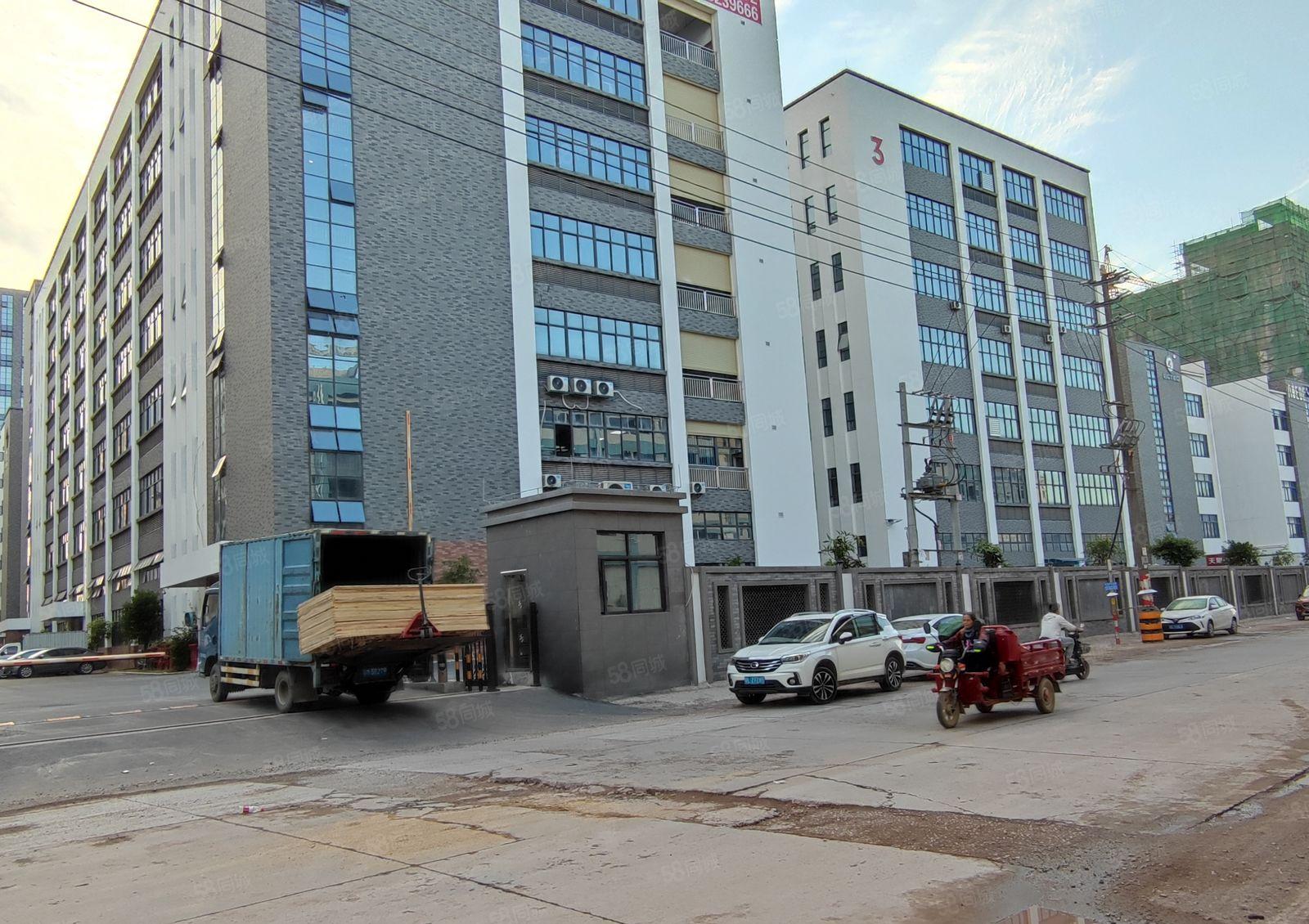 惠阳区镇隆镇大型工业园分租20400平标准厂房出租