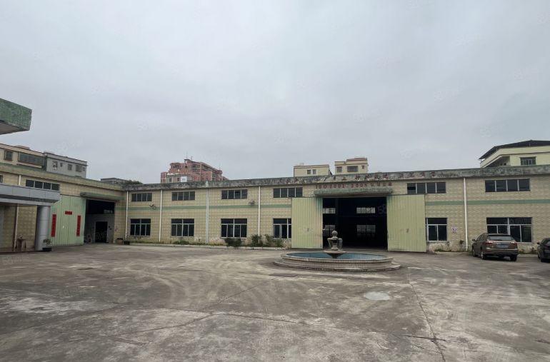 新圩临深，新出独院空地大，可分租，主线到位厂房仓库出租