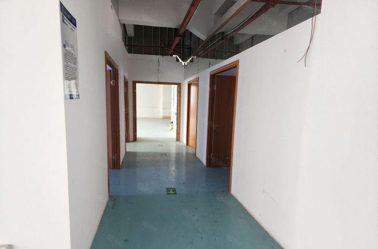 惠阳白云新城精装厂房出租，面积664