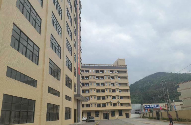 10元沙田高速路口5000平方厂房仓库1000平起分