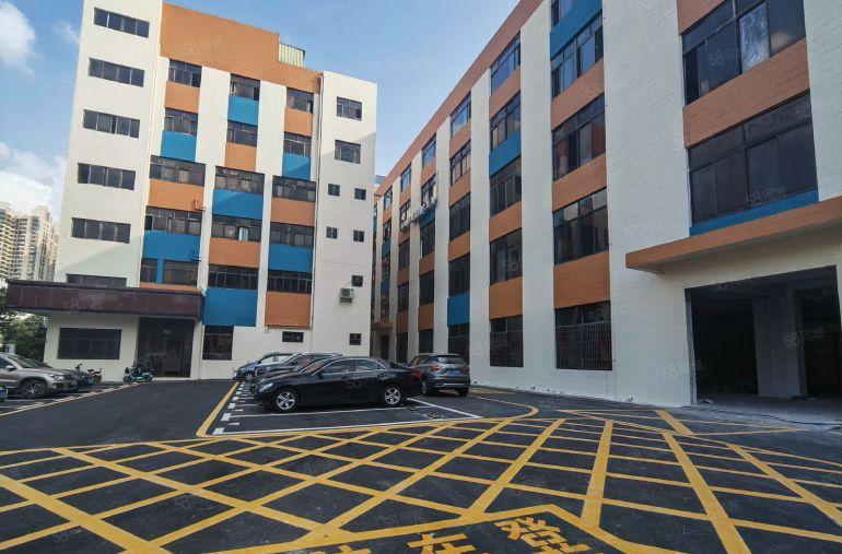 6块特价急租淡水中心区1500平红本厂房出租！！！