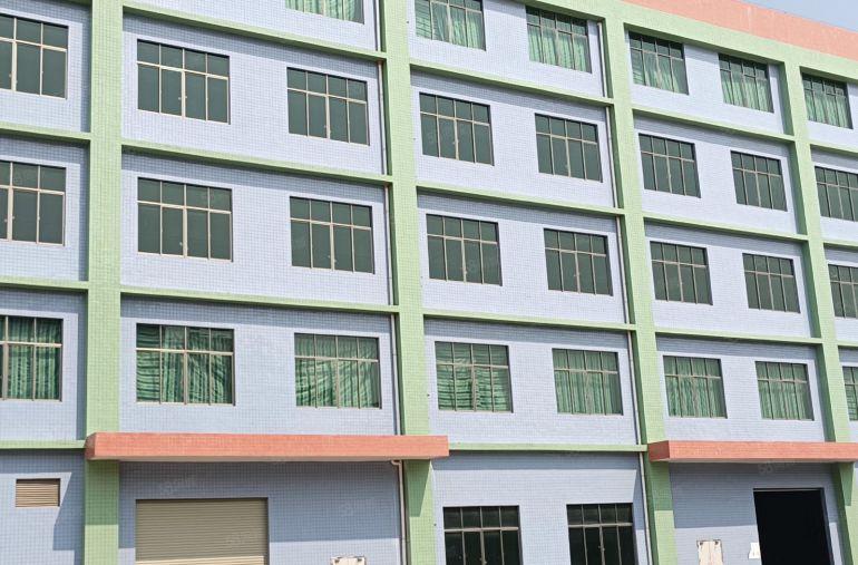 惠阳镇隆万里工业区原房东红本独院标准厂房11300平方米