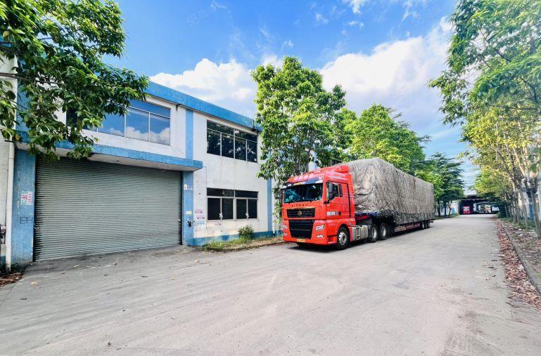 9块 租秋长8米高32000平钢构可以分租有红本有喷淋