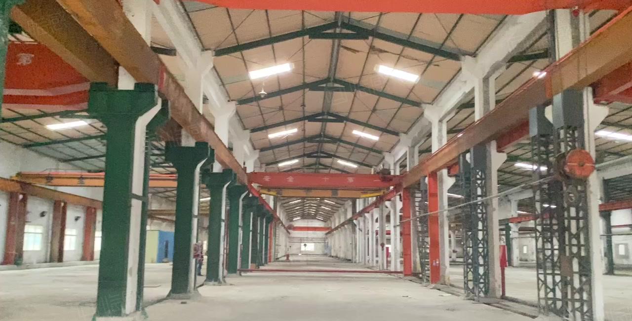 惠阳新圩高速路口11090现成行车重工业厂房出租高9米大空地