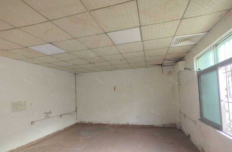 淡水原房东钢构厂房出租800平门口空地大厂房带装修可仓库出租