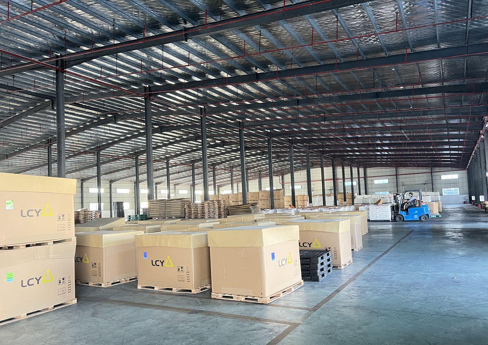 惠阳三和新出原房东8000平米仓库厂房低价出租空地大可分租！