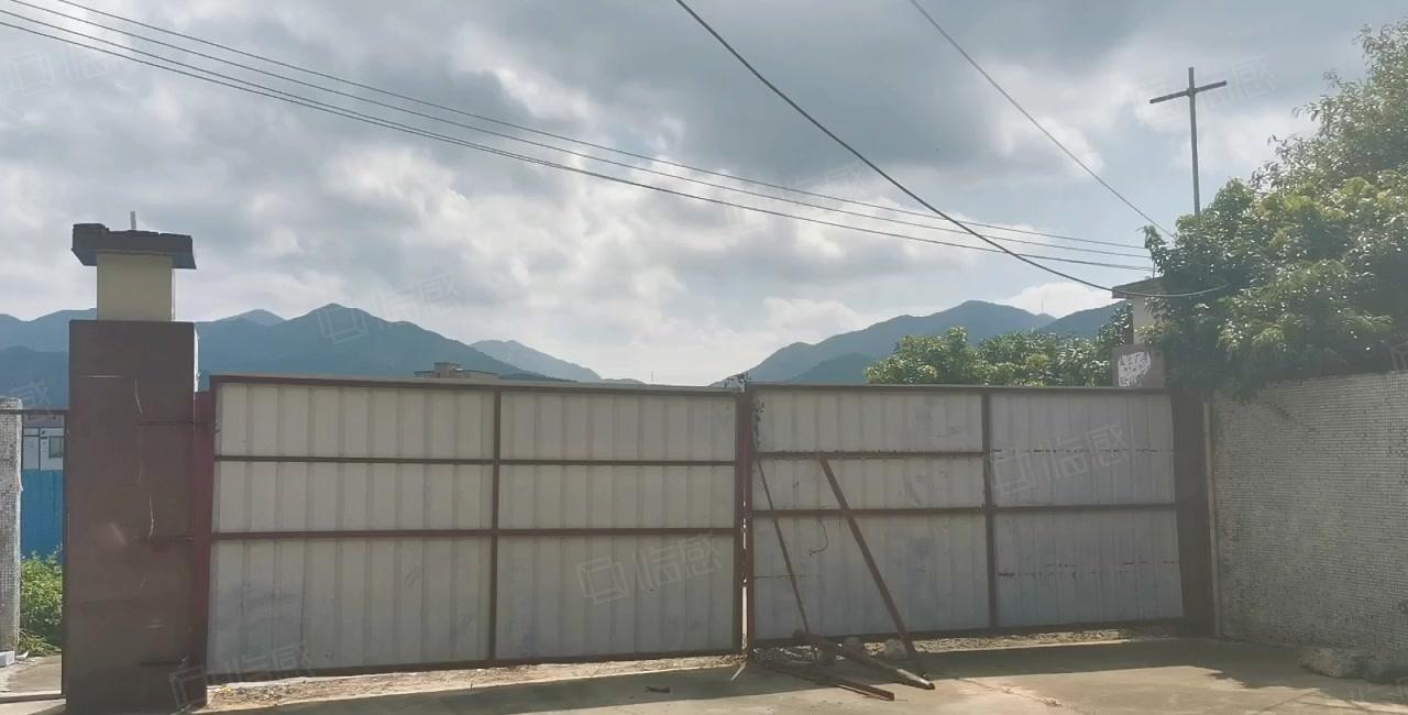 （独院厂房出租）新圩独栋11800平厂房出租，证件齐全可分租