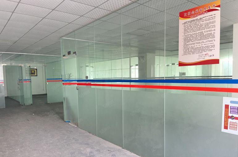 8块带精装办公室镇隆永湖楼上2300平地坪漆厂房仓库低价出租